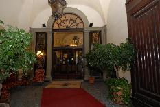 Paris Hotel 