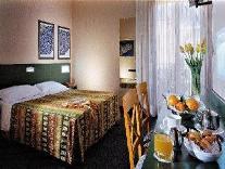 Best Western Mediterraneo Hotel 