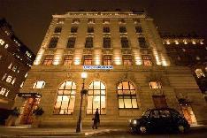 Langham Hotel 